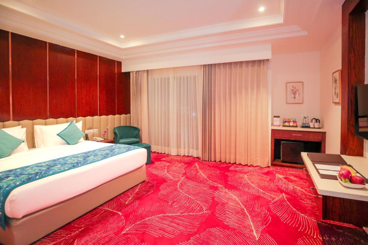 Regenta Place Phagwara By Royal Orchid Hotels Limited מראה חיצוני תמונה